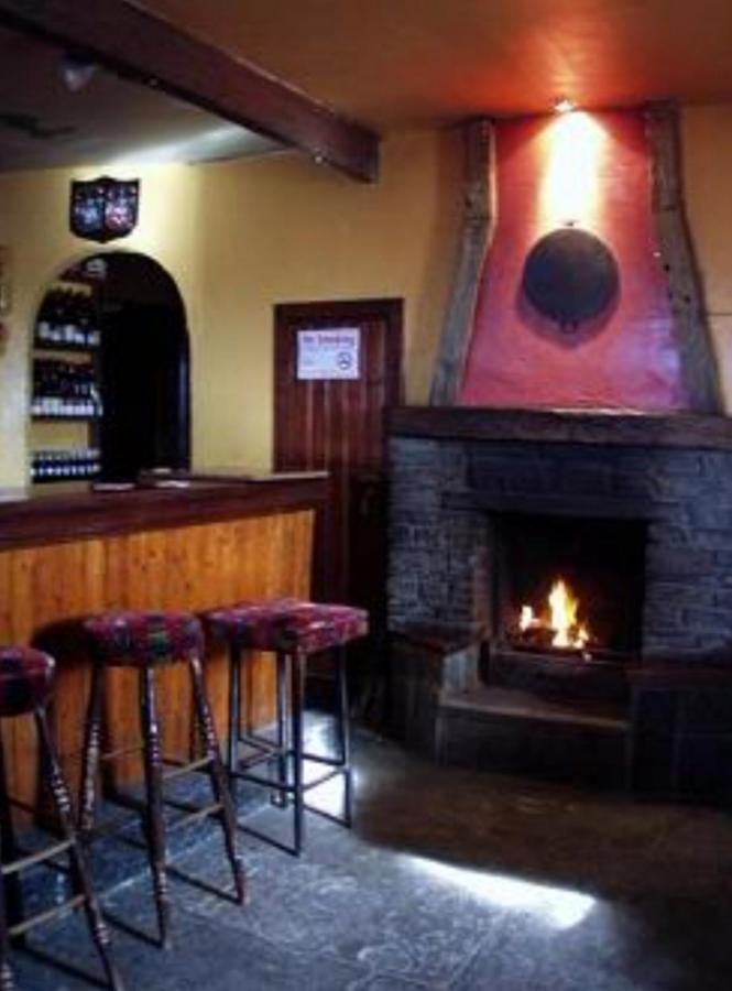 Keane'S Bar & Restaurant Motel Lisdeen Kültér fotó